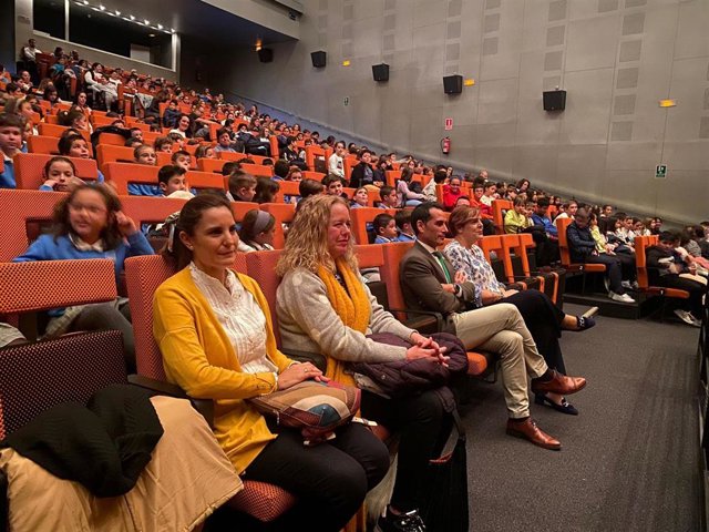 Concierto didáctivo en el Infanta Leonor