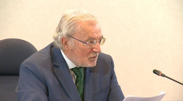 Archivo - El presidente de Unicaja Banco, Manuel Azuaga, en la junta general ordinaria de accionistas de la entidad, celebrada en Málaga el 31 de marzo de 2021.