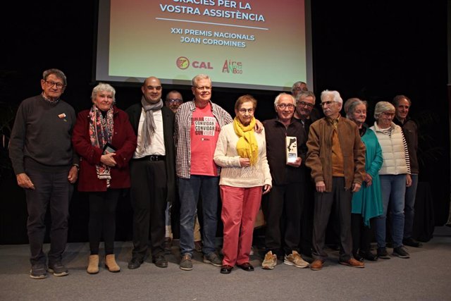 Acte d'entrega dels Premis Joan Coromines que atorga la Coordinadora d'Associacions per la Llengua Catalana (CAL) i l'entitat Aire Nou de Bao