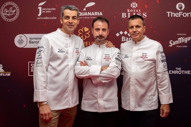 Oriol Castro, Eduard Xatruch y Mateu Casañas antes del acto