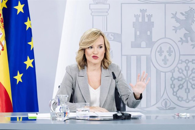 La ministra de Educación, Formación Profesional y Deportes, Pilar Alegría, asistirá a la firma del convenio colectivo de las jugadoras y clubes de baloncesto de la Liga Femenina Endesa.