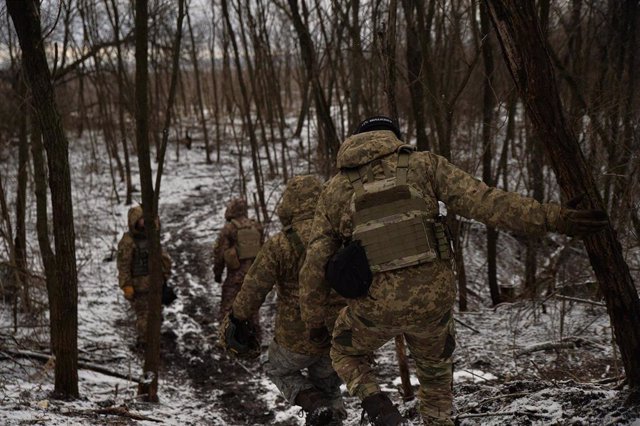 Soldados ucranianos de maniobras en Kupiansk, en la región de Járkov (imagen de archivo).