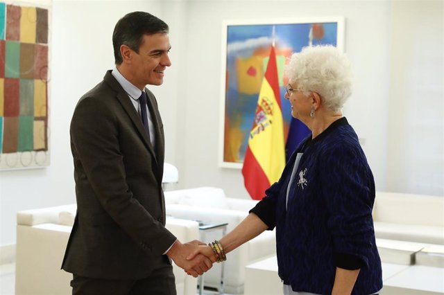 Archivo - El presidente del Gobierno, Pedro Sánchez, mantiene un encuentro con la embajadora de Israel en España y Andorra, Rodica Radian-Gordon, en el Complejo de la Moncloa.