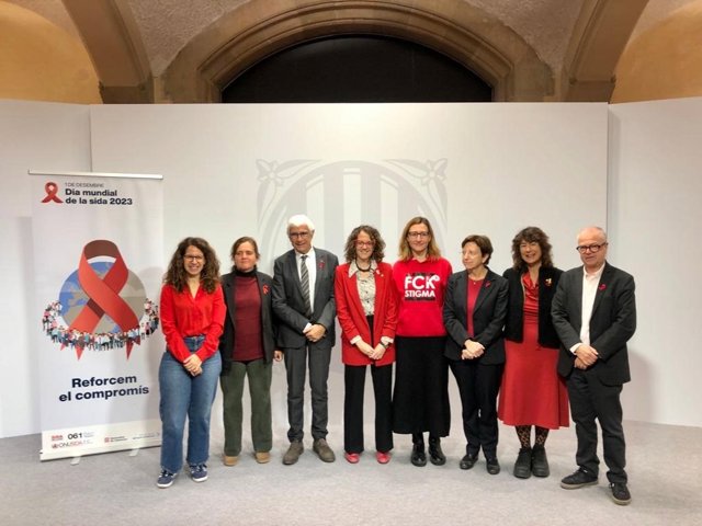 Autoridades y entidades conmemoran el Día Mundial del Sida en la Generalitat este viernes