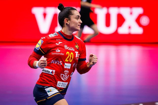 Amaia González, durante un partido con la selección española.