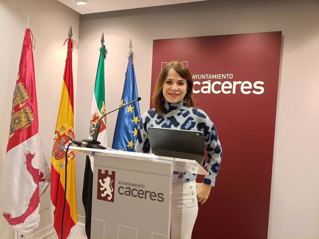 Belén Fernández, portavoz del PSOE en el Ayuntamiento de Cáceres