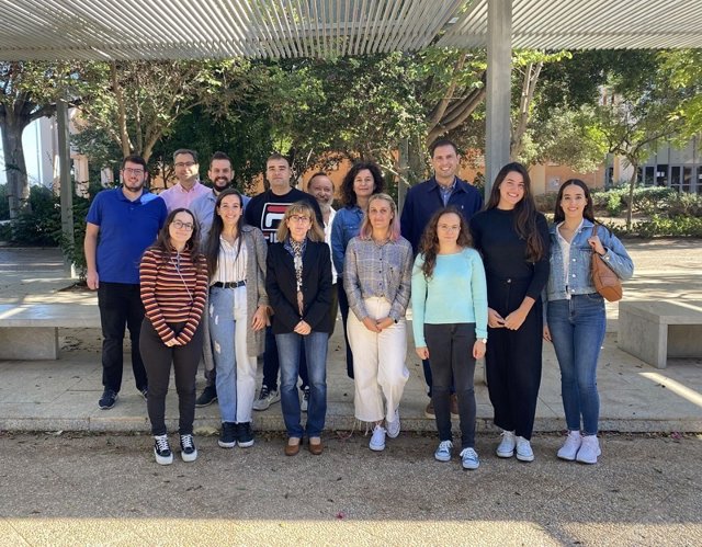 El equipo de investigación de Química Analítica de Contaminantes de la Universidad de Almería, responsable del estudio.