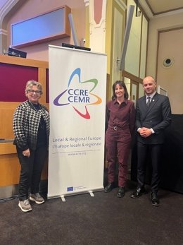 Eudel Europako Udalerrien eta Eskualdeen Kontseiluko gobernu organo gorenean.