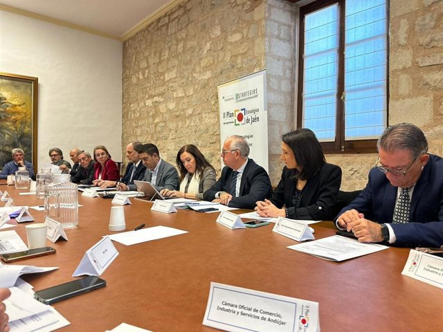 Reunión del Patronato de la Fundación Estrategias.