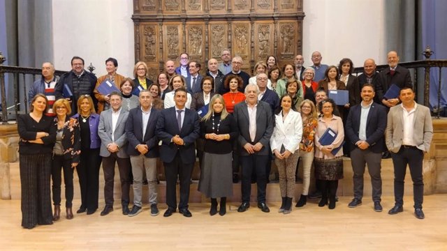 Homenaje a los profesionales jubilados este año.