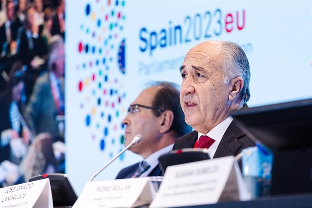 El alcalde de Algeciras y copresidente de la Delegación de las Cortes Generales en la COSAC, José Ignacio Landaluce, durante la celebración de la LXX Conferencia de los Órganos Especializados en Asuntos de la Unión (COSAC) en Madrid.