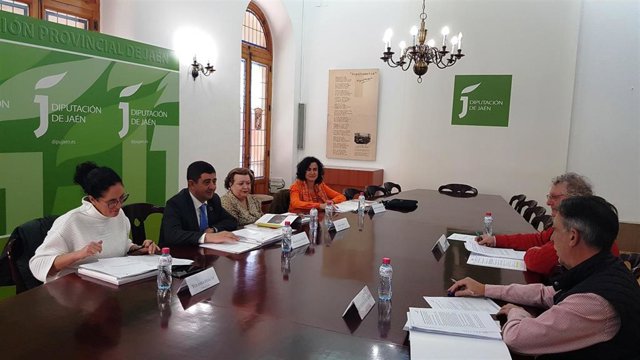 Reunión del patronato.