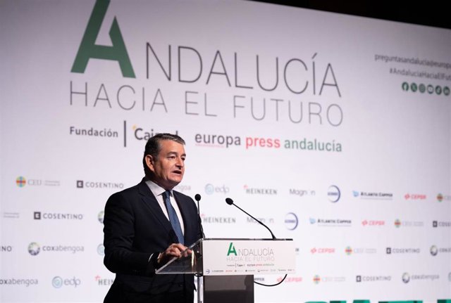 El consejero andaluz de la Presidencia, Interior, Diálogo Social y Simplificación Administrativa, Antonio Sanz, este lunes, en las Jornadas 'Andalucía hacia el futuro', organizadas por Europa Press, en colaboración con la Fundación Cajasol, en Sevilla