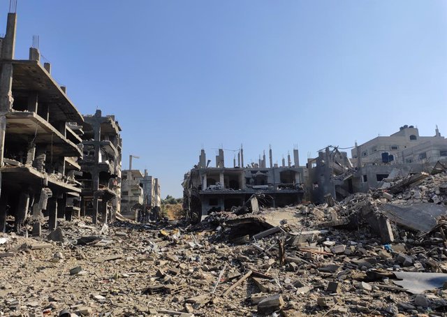 Edificis destruïts pels bombardejos de l'Exèrcit d'Israel a Jabalia