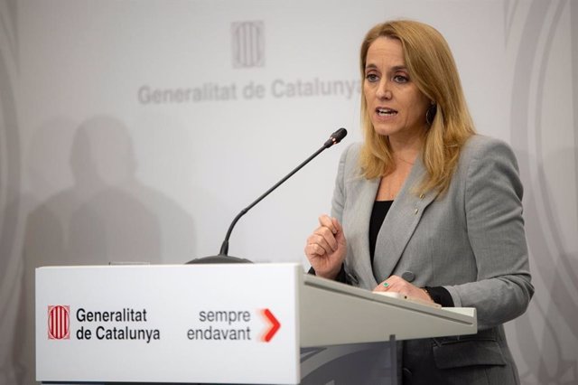 La consellera d'Economia i Hisenda de la Generalitat, Natàlia Mas