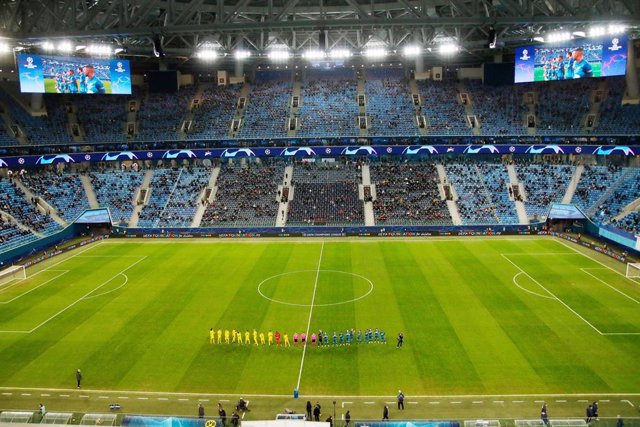 Archivo - General inside view during a UEFA Champions League match at Gazprom Arena in St Petersburg, Russia.