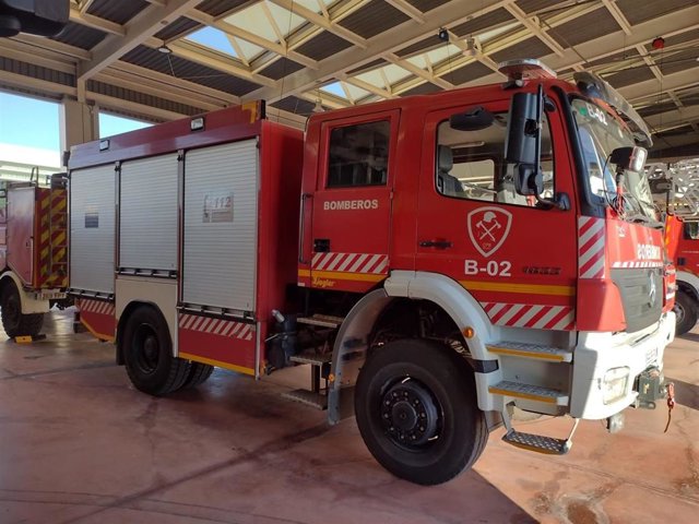 Archivo - Camión del Consorcio Provincial de Bomberos de Málaga