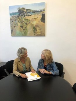 Archivo - Santander y 'Treball Solidari' fomentarán ell emprendimiento femenino