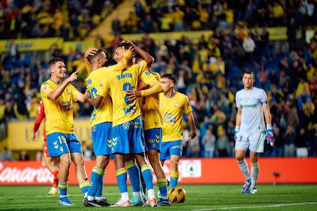 Archivo - Cristian Herrera of UD Las Palmas in action during the Spanish league, La Liga EA Sports, football match played between UD Las Palmas and Getafe CF at Estadio Gran Canaria on December 1, 2023, in Las Palmas de Gran Canaria, Spain.