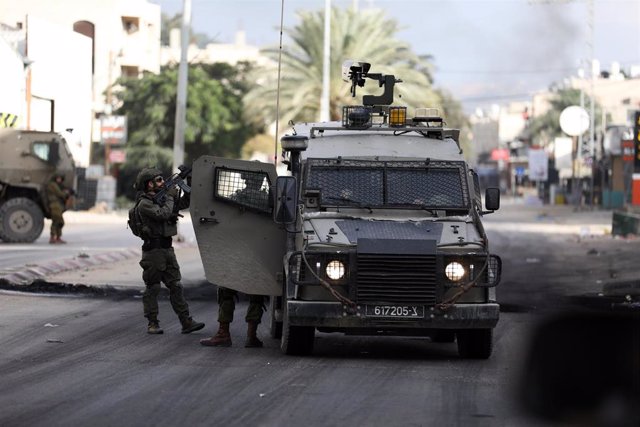 Militares israelíes en Tulkarem (Cisjordania)