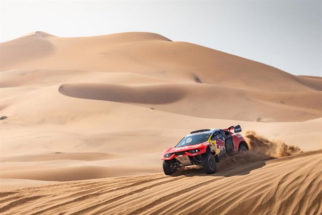 203 LOEB Sébastien (fra), LURQUIN Fabian (bel), Bahrain Raid Xtreme, Prodrive Hunter, FIA Ultimate, action during the Stage 2 of the Dakar 2024 on January 7, 2024 between Al Henakiyah and Al Duwadimi, Saudi Arabia - Photo Marcin Kin / DPPI