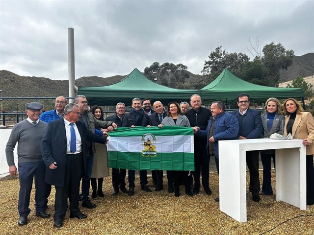 Crespo asiste al acto de colocación de la primera piedra de la ETAP de Cuevas del Almanzora (Almería)