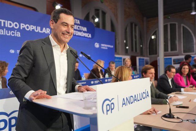 El presidente del PP-A, Juanma Moreno, en la Junta Directiva Autonómica del Partido Popular de Andalucía. (Foto de archivo).