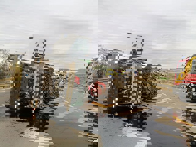 Fotografía facilitada por bomberos del Consorcio de Extinción de Incendios y Salvamento de la Región de Murcia