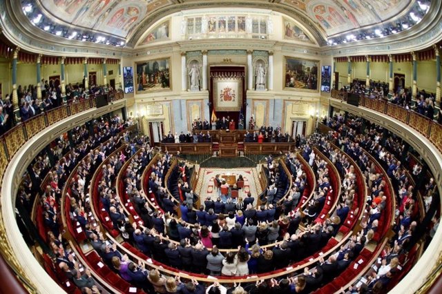 Archivo - Hemiciclo del Congreso en la Apertura Solemne de la XV Legislatura, con el Rey, diputados y senadores