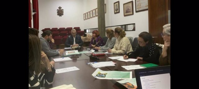 Reunión entre la FAMP y el Ayuntamiento de Bonares (Huelva).