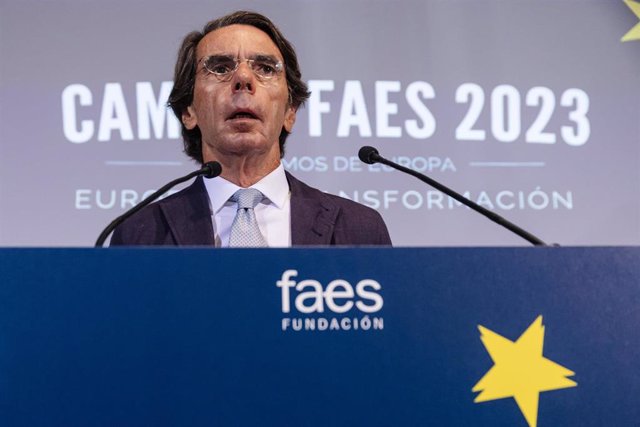 Archivo - El expresidente del Gobierno de España José María Aznar interviene durante la inauguración de una nueva edición del Campus FAES, en el Hotel Petit Palace Savoy Alfonso XII, a 12 de septiembre de 2023, en Madrid (España). 