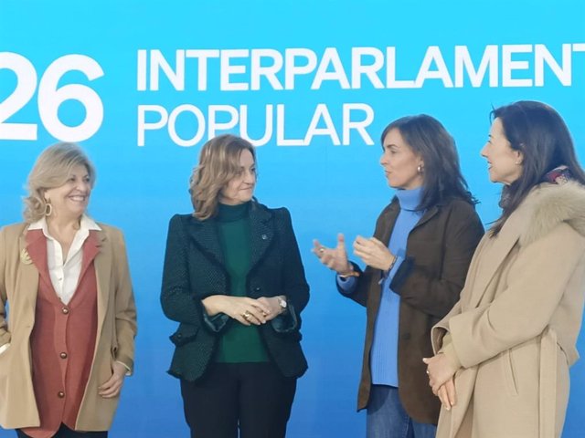 La vicesecrearia de Organización del PP, Carmen Fúnez, en la apertura de la XXXI Interparlamentaria que el partido celebra en Orense este fin de semana.