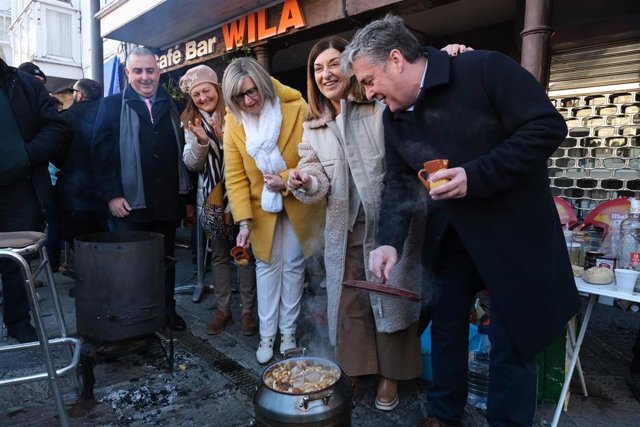 La presidenta de Cantabria, María José Sáenz de Buruaga, en la celebración de San Sebastián