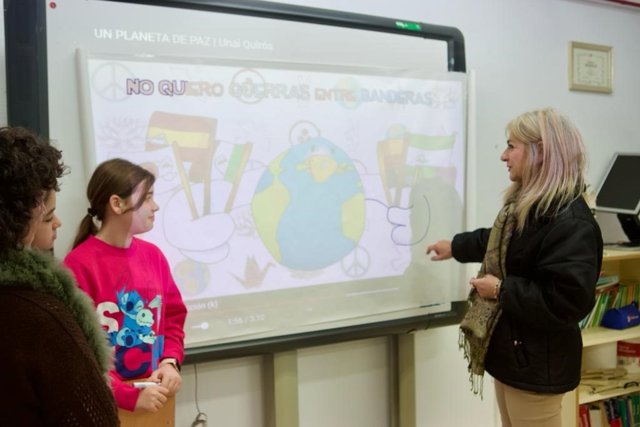 Educación destina más de 174 millones para la creación de casi 40.000 aulas digitales en 3.851 centros educativos