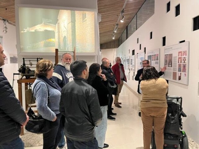 Inauguración de la exposición en Alcaudete.