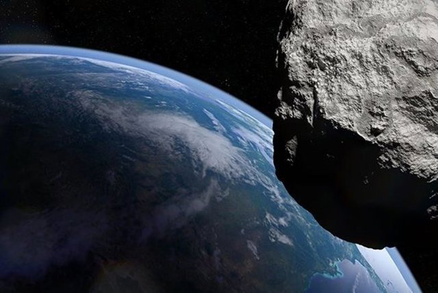 Registros de polvo cometario que golpea el asteroide Ryugu