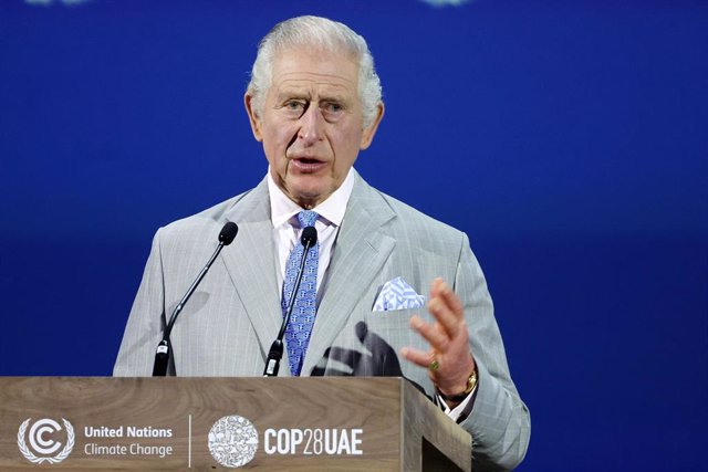 Archivo - El rey Carlos III de Inglaterra, durante su discurso en la COP28 de Dubái