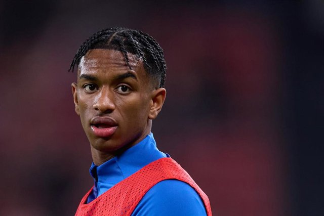 Alejandro Balde con el FC Barcelona