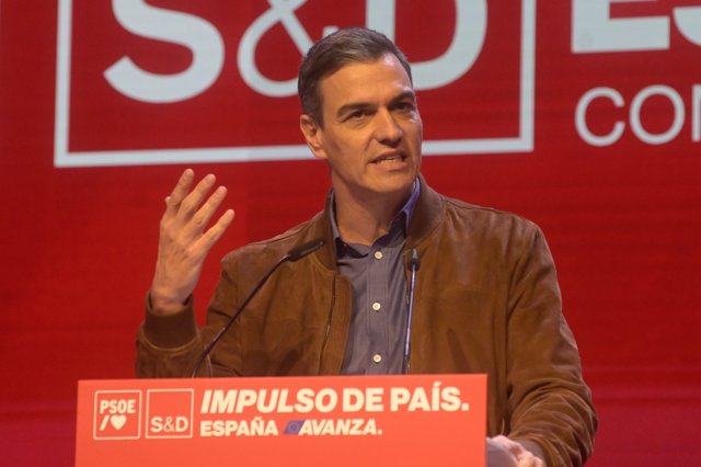 El presidente del Gobierno, Pedro Sánchez, interviene durante la clausura de la convención política del PSOE, a 21 de enero de 2024, en A Coruña, Galicia (España).
