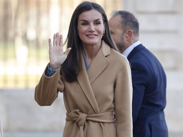 La Reina Letizia visita las diferentes adaptaciones de accesibilidad realizadas en el Palacio Real de Aranjuez