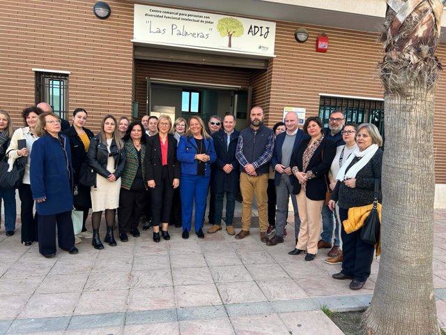 Inauguración del centro de día de ADIJ.
