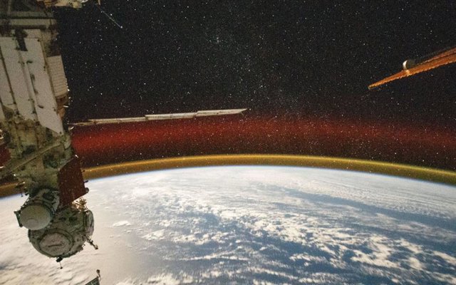 Resplandor atmosférico de la Tierra