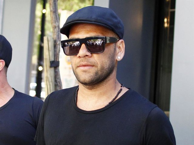 Archivo - El futbolista Dani Alves