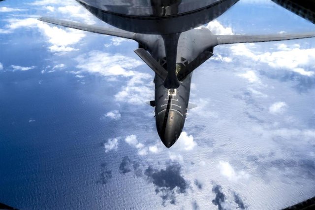 Archivo - Imagen de un bombardero B-1 del Ejército de Estados Unidos 