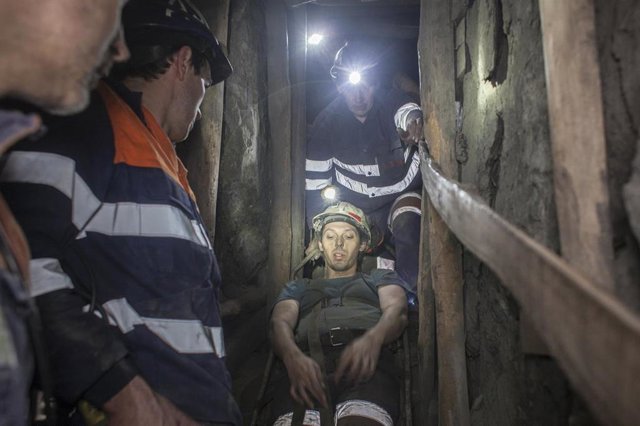 Archivo -  Simulacro de rescate en el Pozo Sotón.