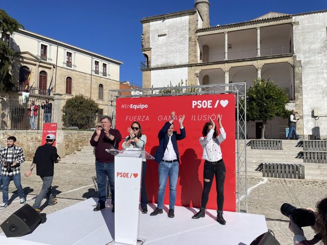 Miguel Ángel Gallardo presenta su precandidatura a la Secretaría General del PSOE de Extremadura en Trujillo