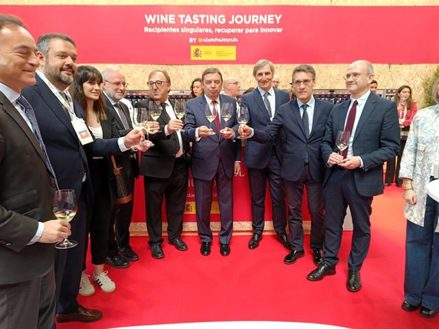 Les autoritats en la inauguració