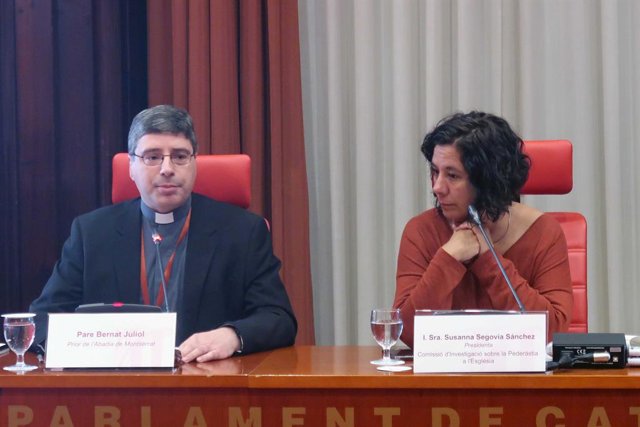 El prior de l'Abadia de Montserrat, Bernat Juliol, en la comissió del Parlament