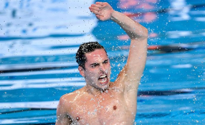 Dennis González, durante el Campeonato del Mundo de natación de 2024.