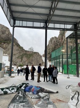 Visita a las instalaciones del futuro pabellón cubierto